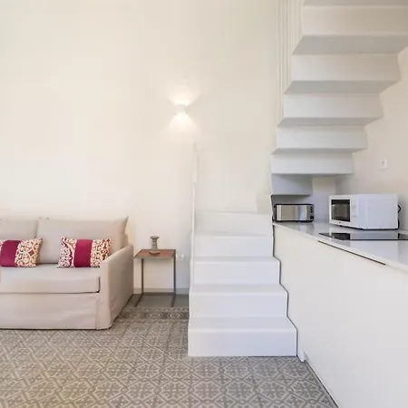 Aoa Alcazar Apartment